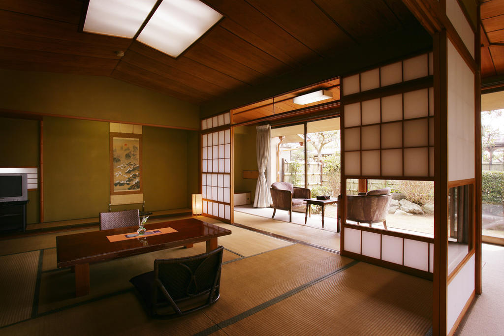 Kisarazu Fujiya Kicho Hotel Chiba Exterior photo
